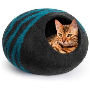 Wool Bed for Cats and Kittens